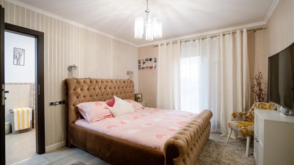 Casa Lux Grigorescu Oradea - Poză 6