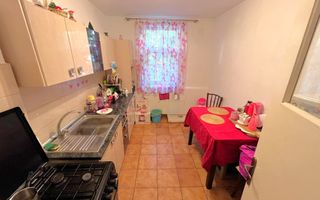 Apartament 2 camere Calea Bucuresti Institut etaj 2 bilateral - Poză 2