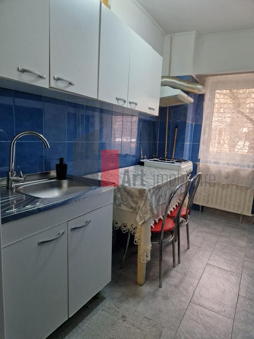 Garsoniera mare Crangasi - Poză 5