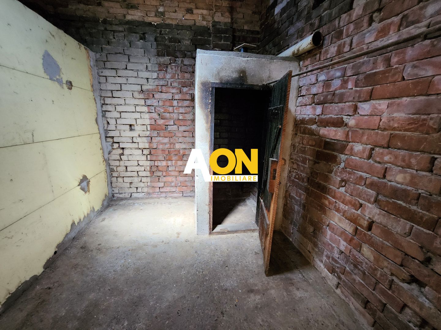 Casă cu 4 camere de vânzare în zona Barabant - Poză 17