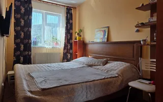 Apartament cu trei camere, zona Noua, 54 mp - Poză 12