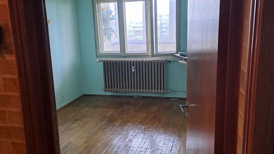 Vand apartament 4 camere - Poză 5
