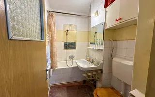 Apartament 3 camere decomandat str. Umbrei 61 mp parter/ etaj 1 - Poză 11