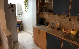 Apartament de vanzare - Poză 3