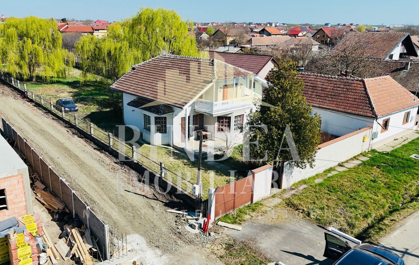 Casa individuala P+ M Giarmata, vatra satului 1496mp teren - Poză 3