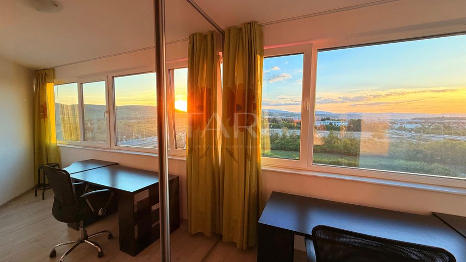 Apartament modern cu birou și panoramă deschisă – zona BMW. - Poză 10