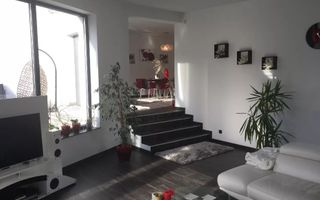 Vila deosebită cu 6 camere, piscină și grădină amenajată – Florești. - Poză 5