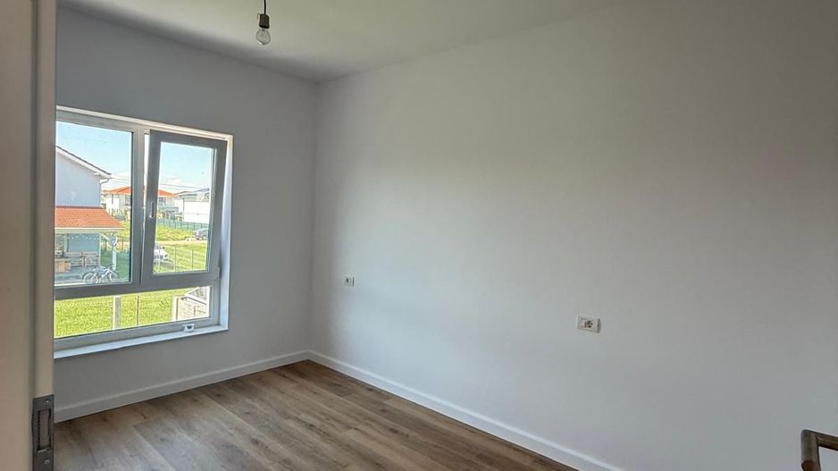 Duplex 4 dormitoare - zona KidsPark -  Dumbravita - Poză 12