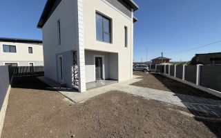 Casă individuală cu 4 camere în Valea Lupului, teren de 401 mp - Poză 2