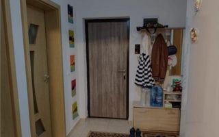 # ofer apartament spre inchiriere 2 camere Nicolina - Poză 4