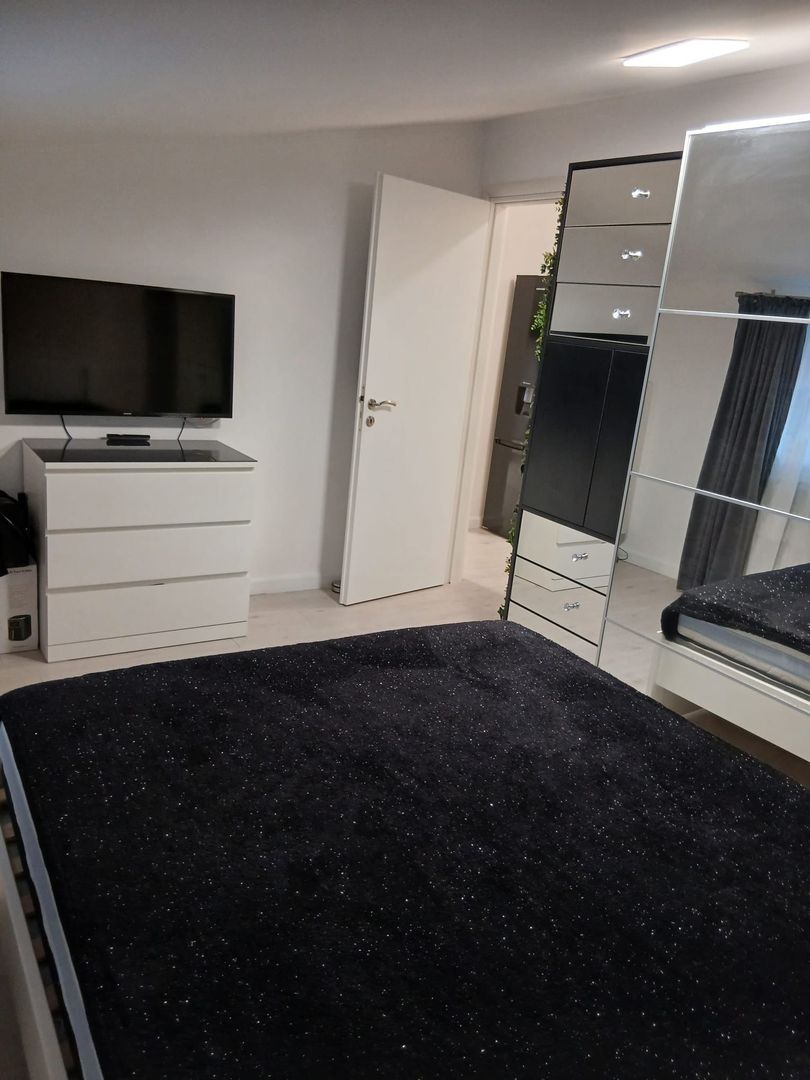 Apartament 3 camere,2 bai si spatiu de depozitare  de vanzare S88 - Poză 5