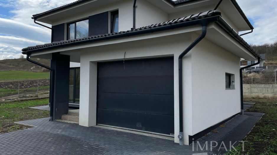 Casa individuala spre vanzare in localitatea Dezmir! - Poză 2