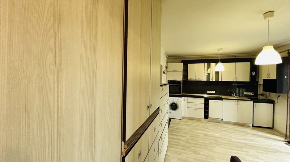 Apartament 2 camere, la cheie, balcon, boxa, loc de parcare - Poză 13