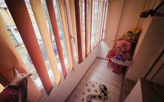 Apartament de vânzare, Hârlău, etaj 1, mobilat - Poză 2