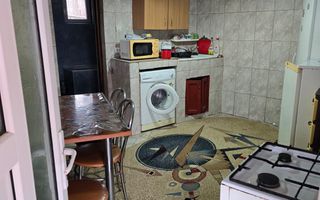 Proprietate cu două case| Comuna Fartatesti - Poză 13