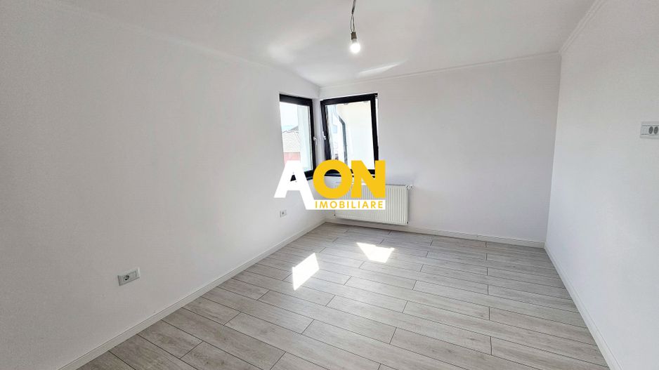 1/2 Duplex finisat la cheie, 4 camere, 231 mp teren, Cetate - Poză 13