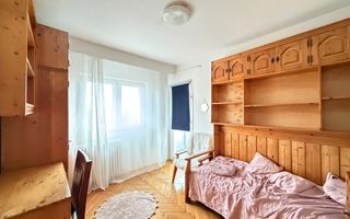 Apartament cu 3 camere si garaj- Strada Trascaului - Poză 8
