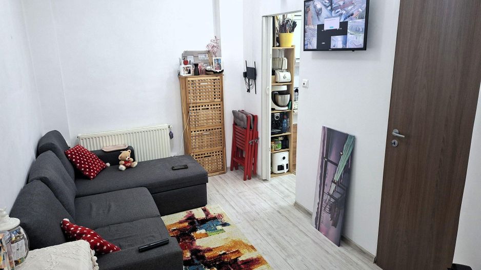 Vila cu 10 camere, destinatie rezidentiala / birouri - Poză 35