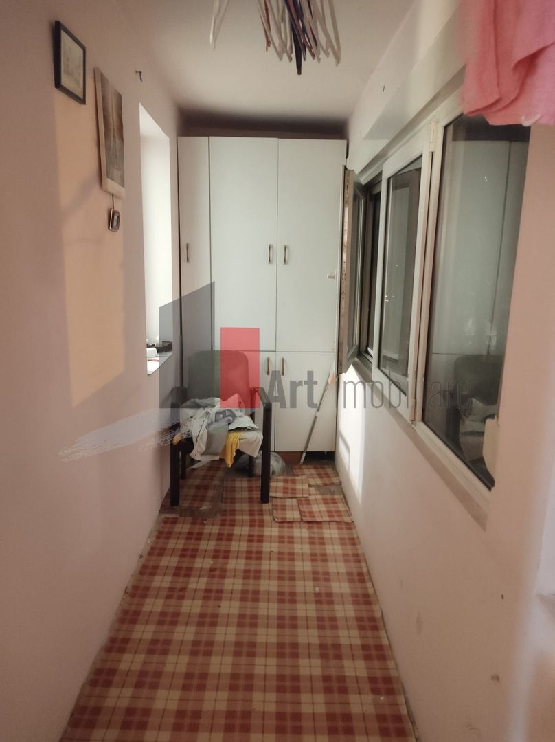Vânzare apartament semidecomandat 2 camere Bd. Obregia - Poză 8