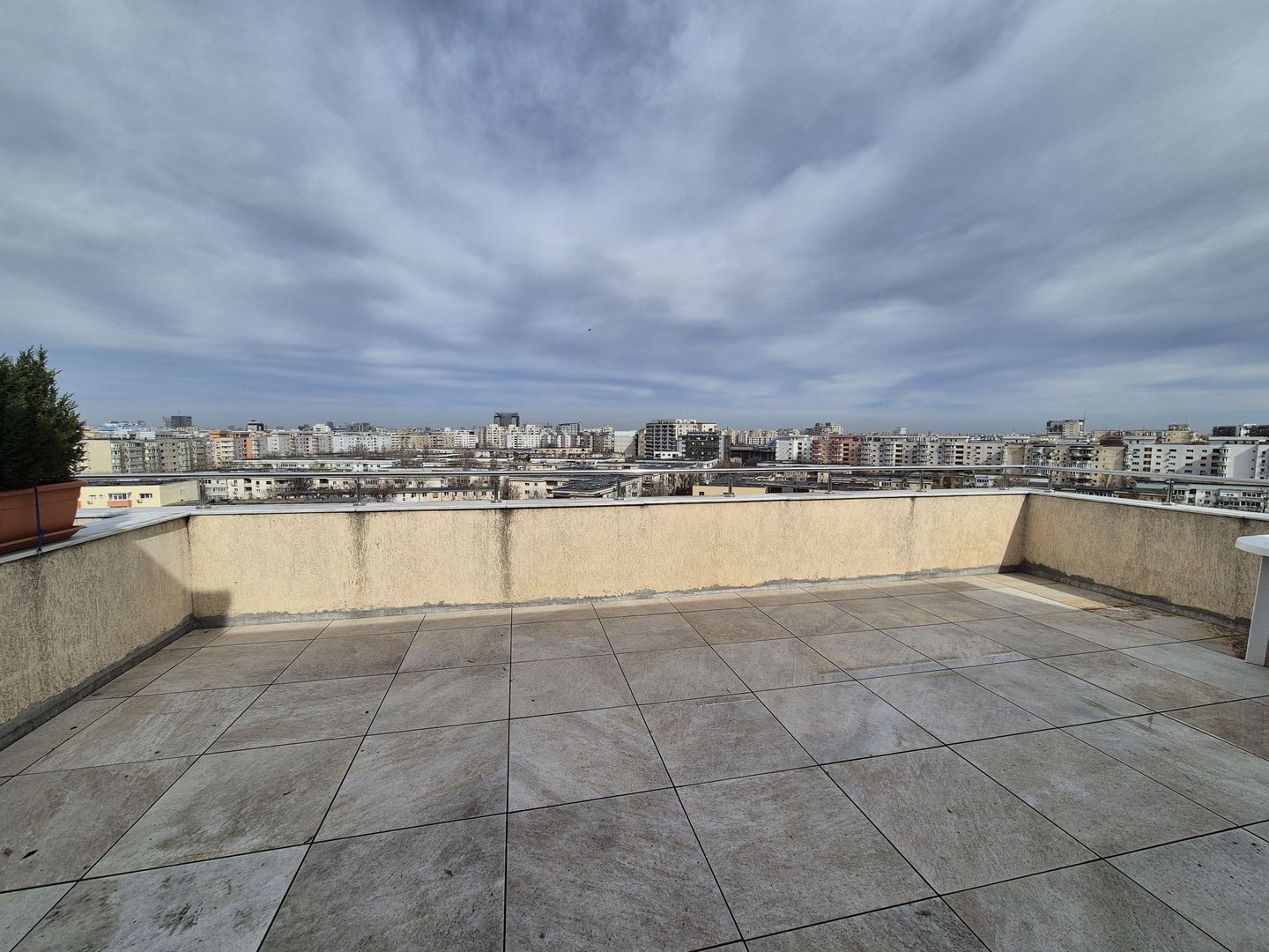 Penthouse exclusivist 134,17 mp + loc de parcare 50 euro/luna - Mall Vitan - Poză 15