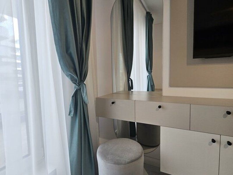 Apart 2 cam cu terasa 12 mp si loc de pacare AMBIANCE RESIDENCE - Poză 18