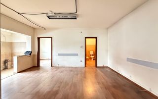 Imobil mixt  184 mp | Locuință / birou / showroom | Zonă centrală Carol - Poză 4