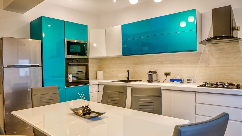 Apartament 3 camere de închiriat - Poză 1