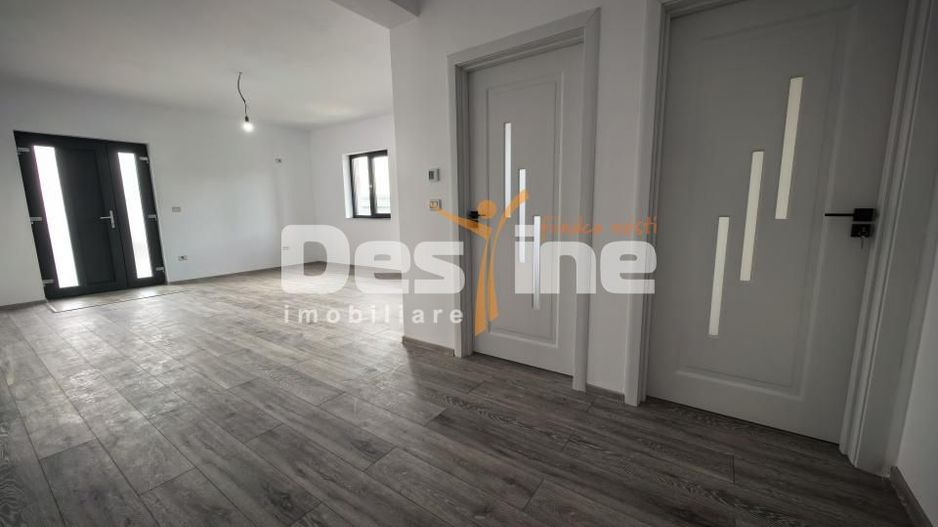 Casă individuală 3 camere 2 bai 313 mp teren Lunca Cetațuii - Poză 7