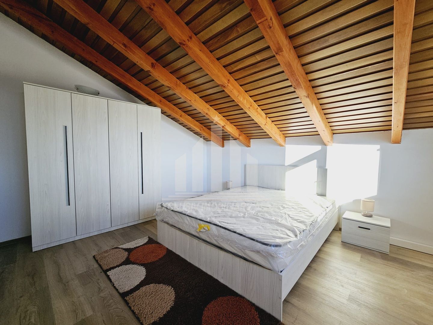 Apartament cu 3 camere decomandate, Centru - Poză 5