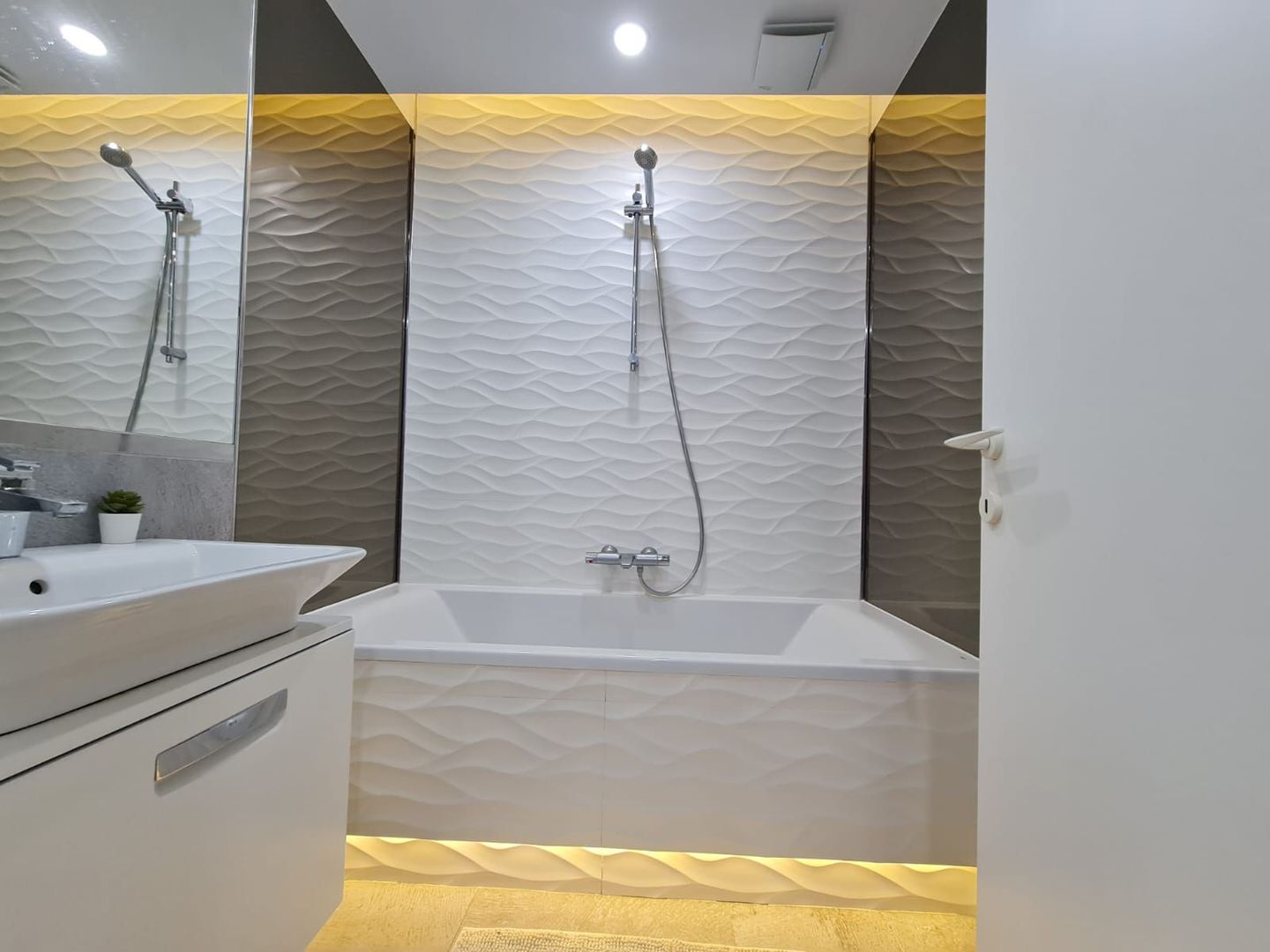 Apartament | 2 camere | Herastrau | Parcare subterana - Poză 10