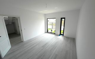 Casa moderna - 4 dormitoare - 2026 - toate utilitatile - Ford - Poză 5