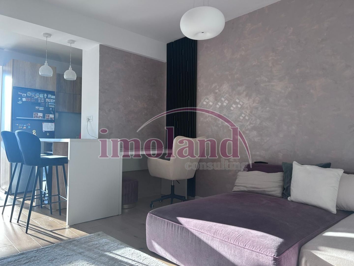 Vanzare - apartament 3 camere - mobilat&utilat + loc de parcare - Aviatiei - Poză 3