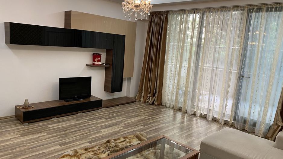 Studio in zona Herastrau - Poză 1