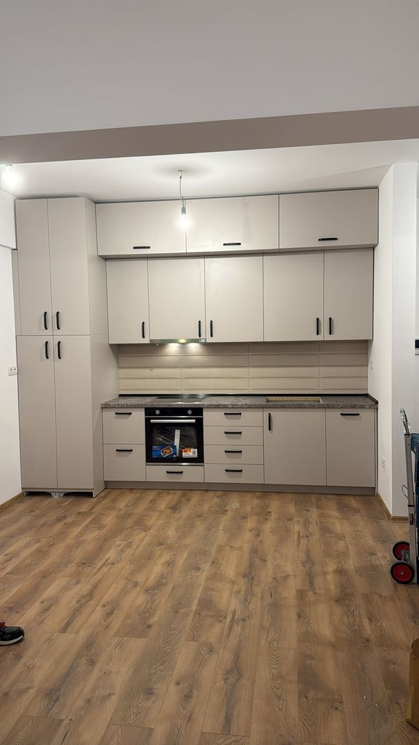 Apartament 2 camere,55mp, 1 parcare privată,zona centrală - Poză 3