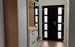 Casă de inchiriat 4 camere , Breazu, Padurea Marzesti - Poză 12
