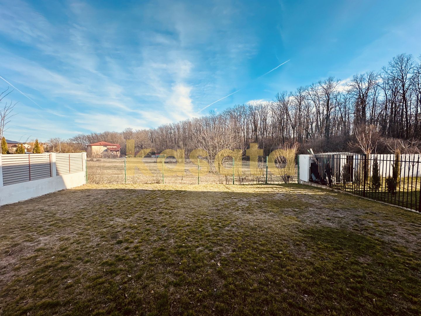 DE VANZARE | VILA INDIVIDUALA | MOGOSOAIA | VEDERE PADURE - Poză 4