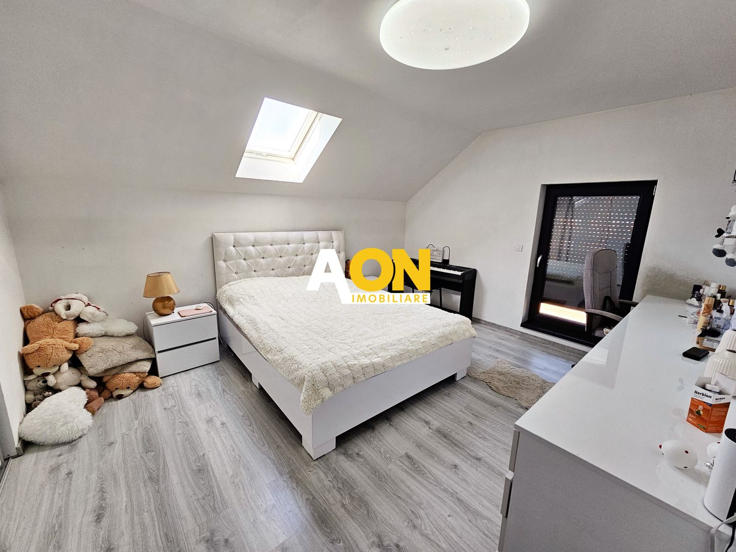 Casa 5 camere, mobilata, utilata, garaj, 410 mp teren, Alba - Micesti - Poză 13