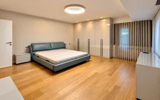 Apartament 4 camere Soseaua Nordului | Curte proprie 340mp | Loc de parcare 24mp - Poză 19