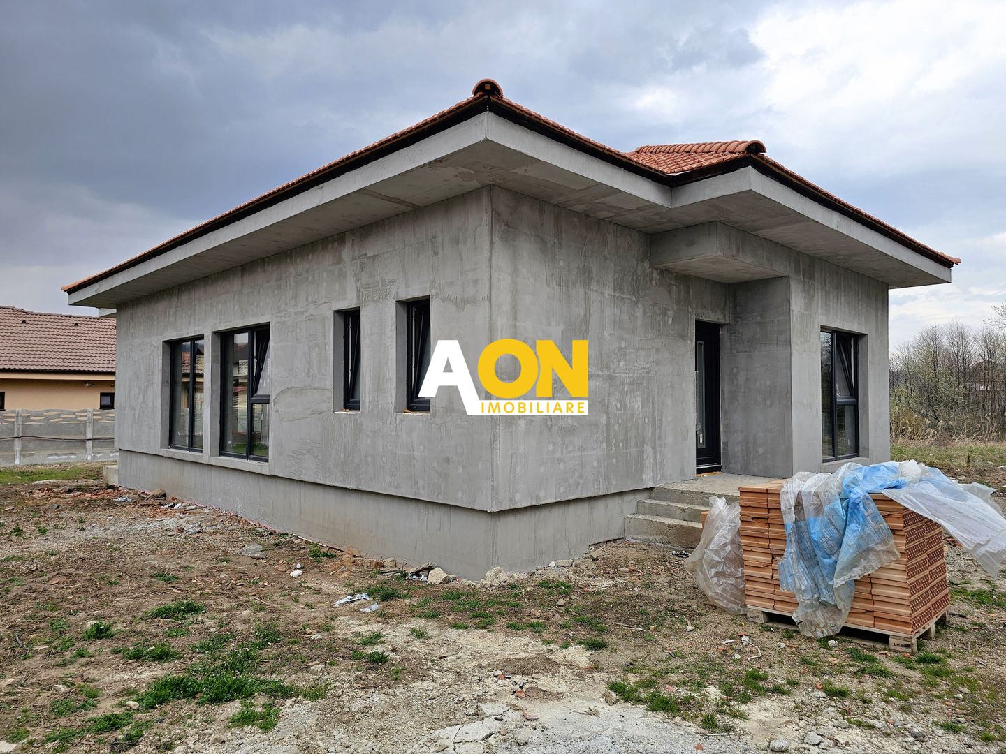 Casa nouă 123 mp utili, semifinisată, 535 mp teren, pod mansardabil - Poză 12
