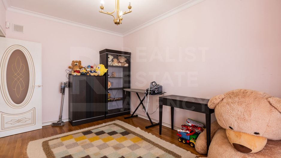 De vânzare casă cu suprafață de 270 mp + 7.5 ari, Dumbrava! - Poză 13