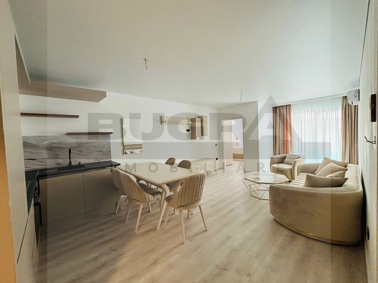 Apartament 3 camere modern, prima inchiriere, garaj,zona Golden Tulip - Poză 3