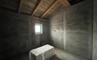 Duplex 3 dormitoare - zona Valery - Mosnita Noua - Poză 10