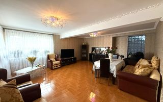 De vanzare Vila situata Ultracentral-425 mp - Poză 9