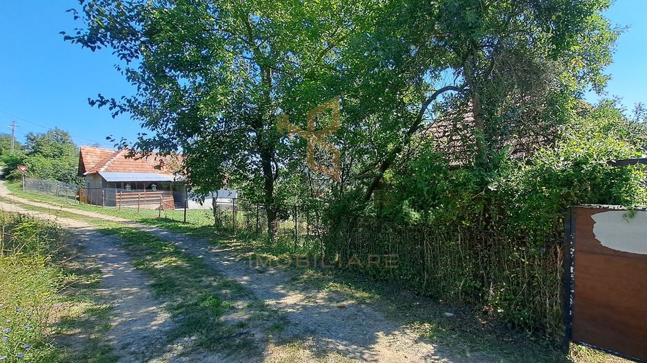 Casa cu teren de 4700 mp in Sat Zimbor, 45 km de Cluj-Napoca - Poză 18