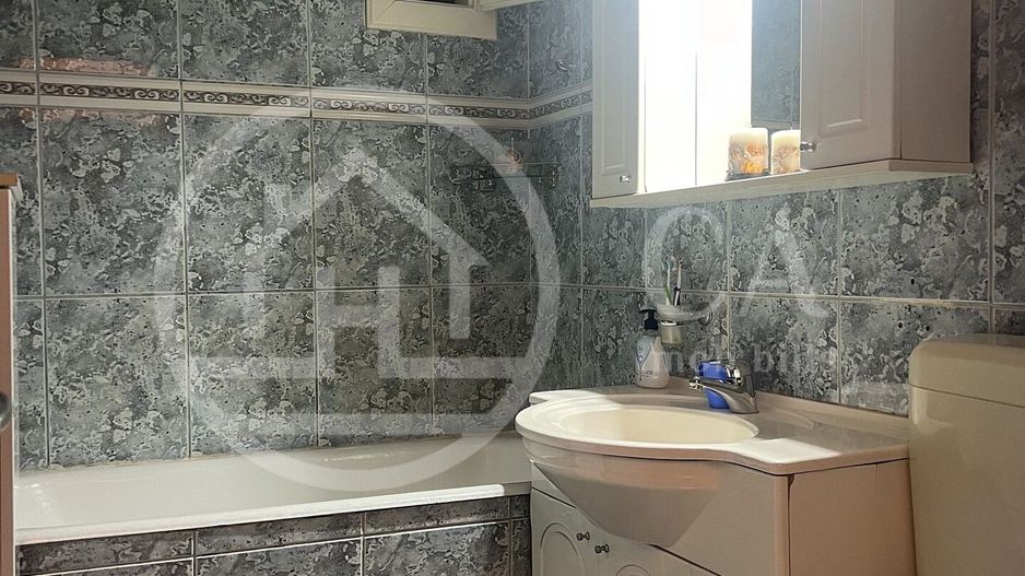 Apartament cu 3 camere de vanzare Velenta Oradea - Poză 11