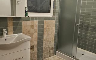 De inchiriat, vila noua - Bariera  Traian - Lacul Brates - Poză 5