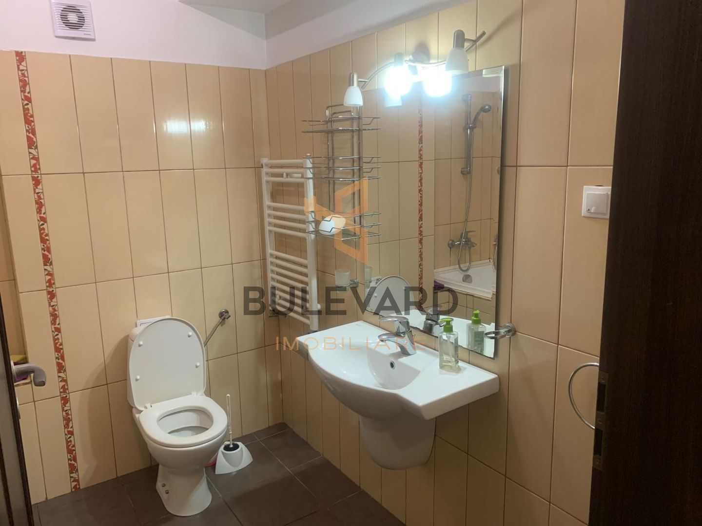 Apartament de inchiriat pe strada Teodor Mihali! - Poză 9