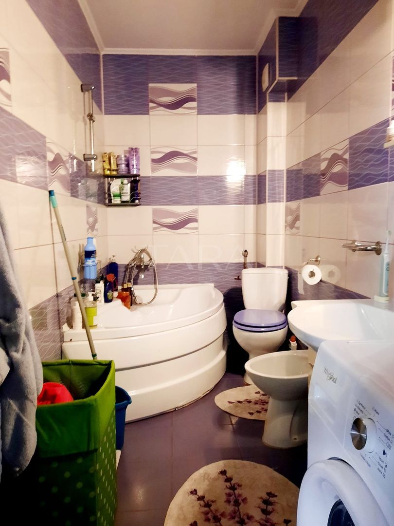 Apartament cu 3 camere in Floresti. - Poză 10