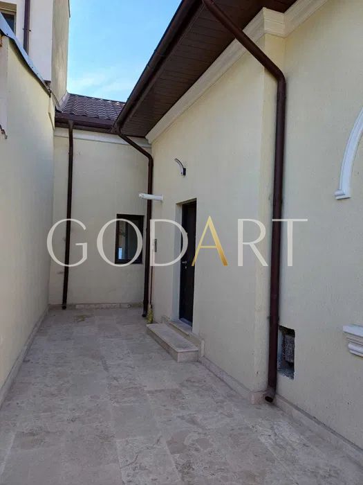 Casă renovată complet în 2023 | Zona centrala | 4 camere - Poză 10