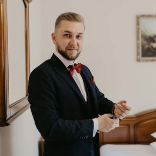 Adrian Dolca - Gold Vision